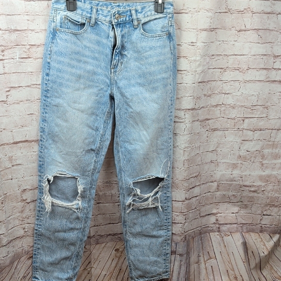 American Eagle Outfitters Denim - American Eagle Outfitters Light Blue Denim Jeans Size 4